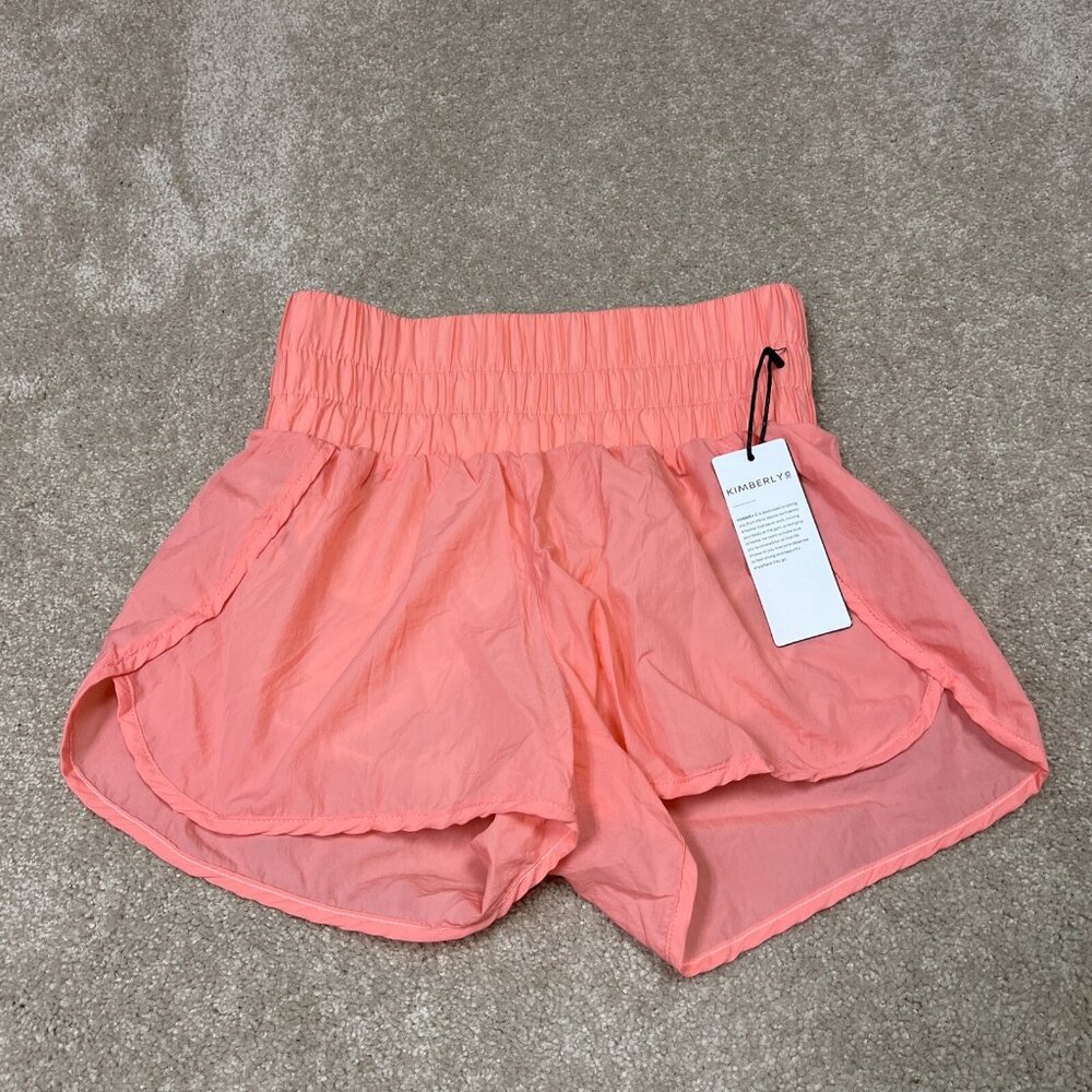 Kimberly Shorts NWT Peach Activewear Women's Size Small Elastic Waist